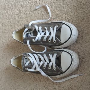 Converse Grey Chuck Taylor Low, size 7 women